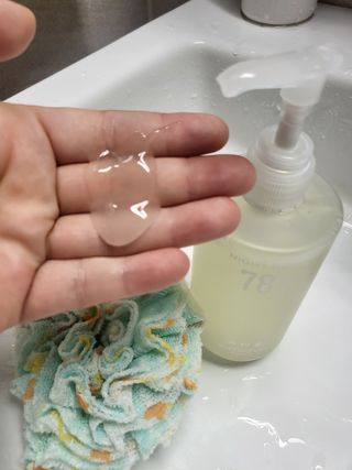 에일리언오더즈 센티드 핸드 앤 바디 워시 290ml (3종 택1) — 5점을 준 리뷰어가 2023년 8월 올린 사용 사진