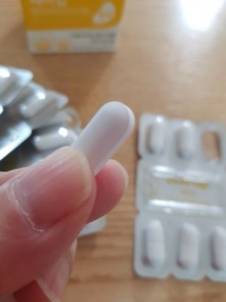 [몸엔용] 에버업 멀티비타민&미네랄, 눈건강 루테인 혈행건강 오메가3, 면역 프로바이오틱스 3종 택1 — 5점을 준 리뷰어가 2022년 4월 올린 사용 사진