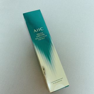 [NEW 탄력유턴 아이크림] AHC 유스 래스팅 리얼 아이크림 포 페이스 — 5점을 준 리뷰어가 2021년 3월 올린 사용 사진
