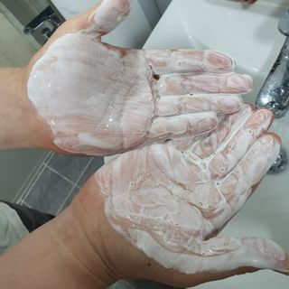 [갸스비] 지성 남성을 위한 포어케어 클렌징폼 — 3.5점을 준 리뷰어가 2021년 10월 올린 사용 사진