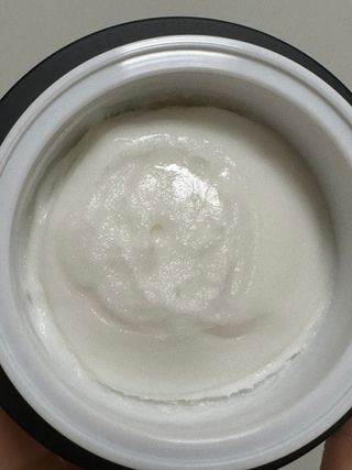 오투에니원 갈락토미세스 비타민 C 프리미엄 블랙스완 크림 50g — 4.5점을 준 리뷰어가 2022년 12월 올린 사용 사진