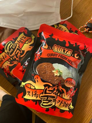 불타 지옥불카레 불지옥맛 180g x 3봉 — 5점을 준 리뷰어가 2021년 6월 올린 사용 사진