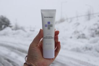 바노바기 코스메틱 바노바기 밀크씨슬 리페어 시카 선스크린 플러스 50ml — 5점을 준 리뷰어가 2023년 1월 올린 사용 사진