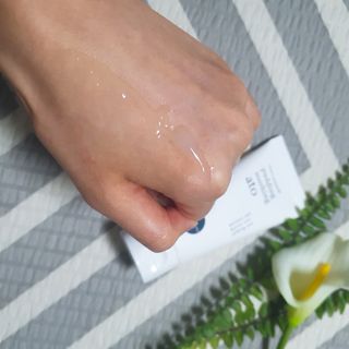 냉장고에 넣어요, 붉은 트러블 피부 다음날 진정되요 [버진팜스 푸딩수딩아토] — 5점을 준 리뷰어가 2021년 1월 올린 사용 사진