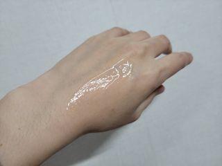 체르엠 스템앤셀 비타민 브라이트닝 에센스 30ml 1개 — 3점을 준 리뷰어가 2021년 12월 올린 사용 사진