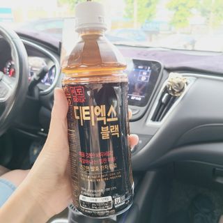 이도 발효한차 디티엑스 블랙 500ml 20병 — 5점을 준 리뷰어가 2021년 8월 올린 사용 사진
