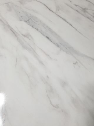 상상e상 아델라 LPM 원형 접이식테이블 — 5점을 준 리뷰어가 2021년 12월 올린 사용 사진