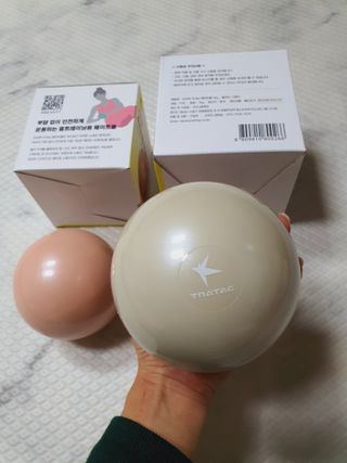 트라택 쿠셔닝 웨이트볼 0.5kg + 1kg SET — 5점을 준 리뷰어가 2022년 4월 올린 사용 사진