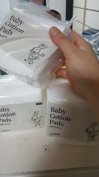 디어엘로디 프리미엄 유기농 베이비 솜티슈 40매 3 + 1 PACK — 5점을 준 리뷰어가 2021년 2월 올린 사용 사진