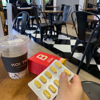 [경남제약헬스케어] 런칭기념 케어플러스 B로날린 1,000mg X 60정(2개월분)/비타민B군 — 4.5점을 준 리뷰어가 2023년 10월 올린 사용 사진