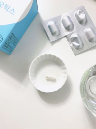 [지셀라] 프로바이오틱스 100억 유산균 보장 (1개월분 / 350mg X 30캡슐) — 5점을 준 리뷰어가 2023년 4월 올린 사용 사진
