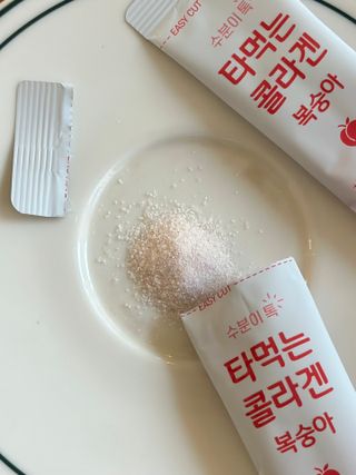 [음료수 대신 가능!]  빠르게 흡수되는 아임오 타먹는 콜라겐 1박스 — 4.5점을 준 리뷰어가 2023년 4월 올린 사용 사진