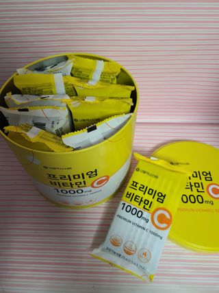 서울약사신협 프리미엄비타민C1000_2.5G x 100포 — 5점을 준 리뷰어가 2021년 1월 올린 사용 사진