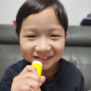 포멀비 키즈 더마베리어 아토 세트(크림 120ml+워시 300ml+스틱밤 18g) — 5점을 준 리뷰어가 2023년 11월 올린 사용 사진