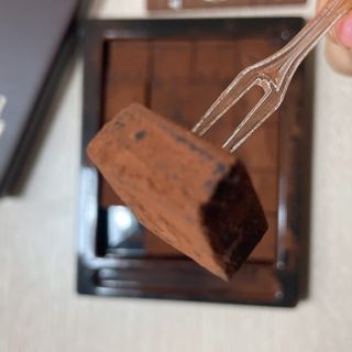 연말/새해선물 동물성 지방 NO 맛있는 비건 생초콜릿 카카올라다크 생초콜릿 — 4.5점을 준 리뷰어가 2021년 10월 올린 사용 사진