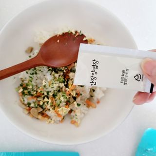 해풀잎 누구나 김밥*1ea [(혼합야채 35g *1ea,  김밥김 (5g, 5ea),  양념간장 (6g, 5ea), 참기름(5g, 2ea)] — 5점을 준 리뷰어가 2022년 5월 올린 사용 사진
