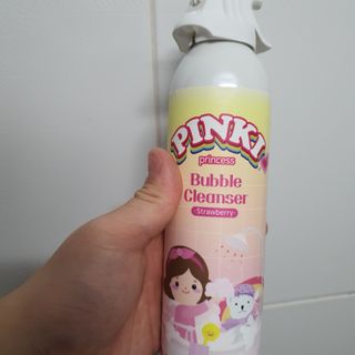 주식회사 권브라더스 [권브라더스] 목욕놀이 필수템, 핑키공주 유아버블클렌저 300ml 대용량 몽글몽글 구름 속 딸기향 — 5점을 준 리뷰어가 2022년 1월 올린 사용 사진