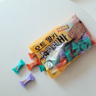 델리스 오트 밀키 초콜릿 바 — 5점을 준 리뷰어가 2022년 5월 올린 사용 사진