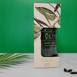 올리브 오일 스킨케어 컴퍼니 [OOSC] 향기로운 보습 로즈 제라늄 바디워시 500ml — 5점을 준 리뷰어가 2021년 4월 올린 사용 사진