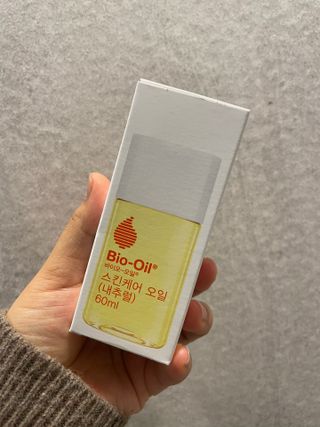 바이오오일 [바이오-오일] 스킨케어 오일 내추럴 60ml — 4.5점을 준 리뷰어가 2021년 11월 올린 사용 사진