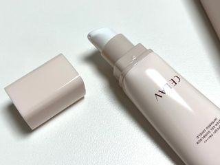 프리마인 선크림만 바꿨을 뿐인데 매일 물 2L챙겨먹고 기초케어 완벽하게 한 물빛피부 완성,셀라브UV프로텍터 — 5점을 준 리뷰어가 2023년 8월 올린 사용 사진