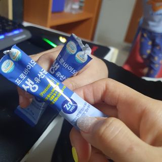 서울약사신협_프로바이오생유산균_2.5G x 100포 — 5점을 준 리뷰어가 2021년 3월 올린 사용 사진