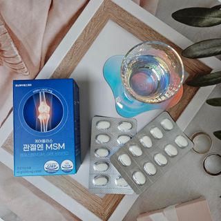 [경남제약헬스케어]케어플러스 관절엔 MSM 1000mg 60정/1개월분/관절/뼈/연골 영양/비타민D+아연/1일2정 — 4.5점을 준 리뷰어가 2024년 1월 올린 사용 사진
