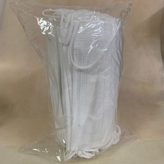 위케어 원데이 덴탈마스크 50매 화이트 대형 국내생산 — 5점을 준 리뷰어가 2021년 2월 올린 사용 사진