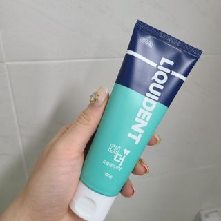 리퀴덴트 오랄케어 온가족용 리퀴덴트 더더 오랄케어 무불소 치약 + 임상시험완료 이중 미세 엠보싱 칫솔 올데이세트 — 5점을 준 리뷰어가 2021년 1월 올린 사용 사진