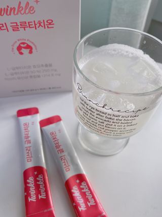 메디포스트 모비타 미쓰리 글루타치온 30포 — 5점을 준 리뷰어가 2022년 12월 올린 사용 사진