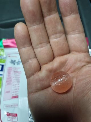 청포도캔디 복숭아캔디 — 5점을 준 리뷰어가 2022년 11월 올린 사용 사진