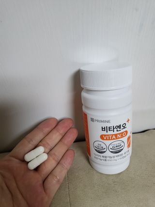 프리마인 성큼다가온 봄, 이너뷰티를 챙겨야 피부도 화사하게, 컨디션도 활기차게. 흡수율을 높인 고효율 비타민. — 5점을 준 리뷰어가 2023년 1월 올린 사용 사진