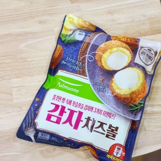 [풀무원] 치즈볼 2종-돈까스치즈볼, 감자치즈볼 — 5점을 준 리뷰어가 2021년 4월 올린 사용 사진
