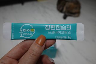 [유산균] 오마이락 장편한습관 프로바이오틱스 30P — 5점을 준 리뷰어가 2022년 11월 올린 사용 사진