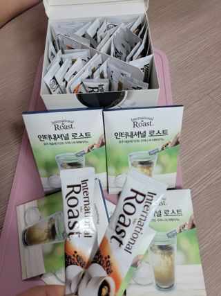 인터내셔널로스트 [호주네슬레] 인터내셔널 로스트 65개입 호주마약커피 50T+15T — 5점을 준 리뷰어가 2021년 8월 올린 사용 사진