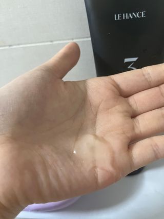 르핸스 퍼포밍 3 바디워시 비반트포렛/베티버포그 — 5점을 준 리뷰어가 2023년 3월 올린 사용 사진