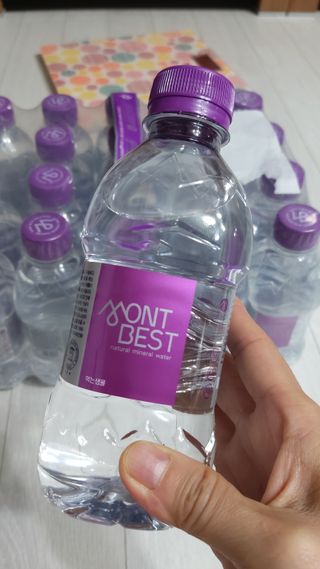 몽베스트 [MONTBEST] 330mL 20병 — 5점을 준 리뷰어가 2021년 10월 올린 사용 사진