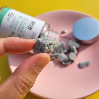 작심연구소 구취제거+충치예방+치아화이트닝 마법의 캔디 덴티팝3종(맛 랜덤 발송) — 5점을 준 리뷰어가 2022년 5월 올린 사용 사진