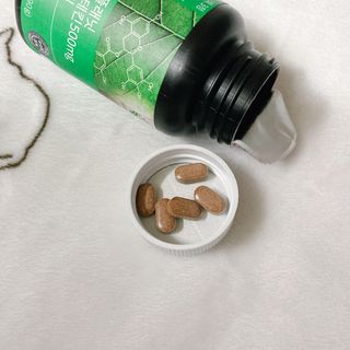 슬림플래닛 녹차카테킨 500mg 애프터밀 — 3.5점을 준 리뷰어가 2021년 3월 올린 사용 사진