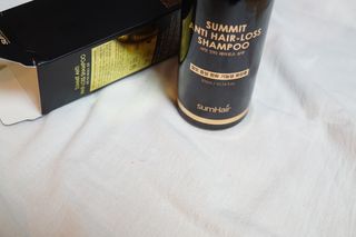 썸헤어 / SUMHAIR 썸헤어  써밋 안티 헤어로스 샴푸+트리트먼트 — 5점을 준 리뷰어가 2021년 6월 올린 사용 사진