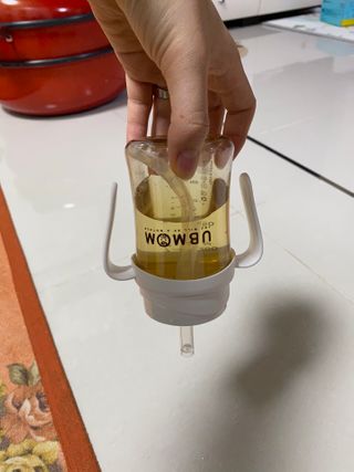 유비맘 샘방지 PPSU 빨대컵_컬러 랜덤 발송 — 5점을 준 리뷰어가 2020년 12월 올린 사용 사진