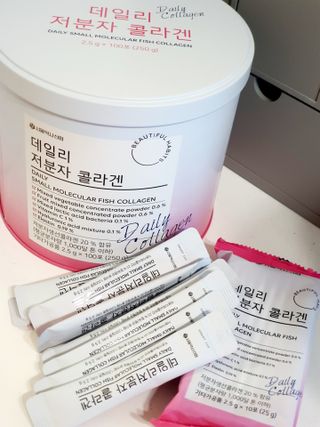 서울약사신협_데일리저분자콜라겐_2.5g x 100포 — 5점을 준 리뷰어가 2021년 5월 올린 사용 사진
