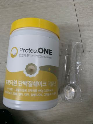 프로티원 단백질쉐이크 곡물맛 2주분 1통+보틀 — 5점을 준 리뷰어가 2021년 3월 올린 사용 사진