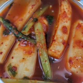 셰프애찬 알타리김치 총각김치 1kg — 5점을 준 리뷰어가 2022년 10월 올린 사용 사진