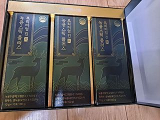 서울약사신협_프리미엄 진 녹용스틱 플러스10g x 30포 — 5점을 준 리뷰어가 2021년 8월 올린 사용 사진