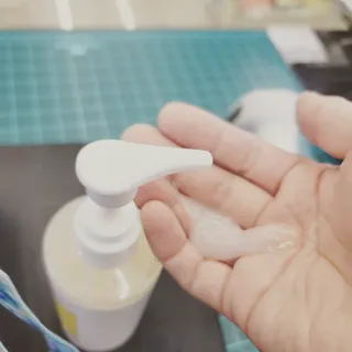 랑벨 내츄럴 딥 포어 클렌저 210ml (저자극 약산성 천연 클렌징 젤) — 5점을 준 리뷰어가 2022년 5월 올린 사용 사진