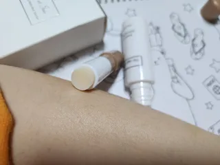 더사가오브수 [사가수] 효혜윤 보태니컬 에너지 에센스인로션 20ml /아이포올 스틱 3g — 리뷰어가 2023년 2월 올린 사용 사진