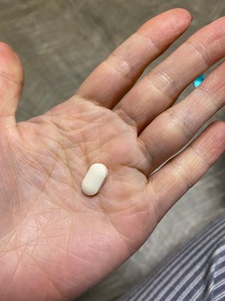 체인미 엘라스틴 콜라겐으로 이뻐진데이 500mg x 30정 — 5점을 준 리뷰어가 2021년 12월 올린 사용 사진