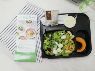 참살이도시락 작심삼일 샐러드도시락 3개 맛보기 새벽배송 또는 택배배송 — 5점을 준 리뷰어가 2021년 8월 올린 사용 사진