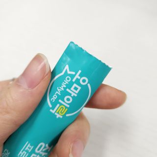 [유산균] 오마이락 장편한습관 프로바이오틱스 30P — 5점을 준 리뷰어가 2022년 11월 올린 사용 사진